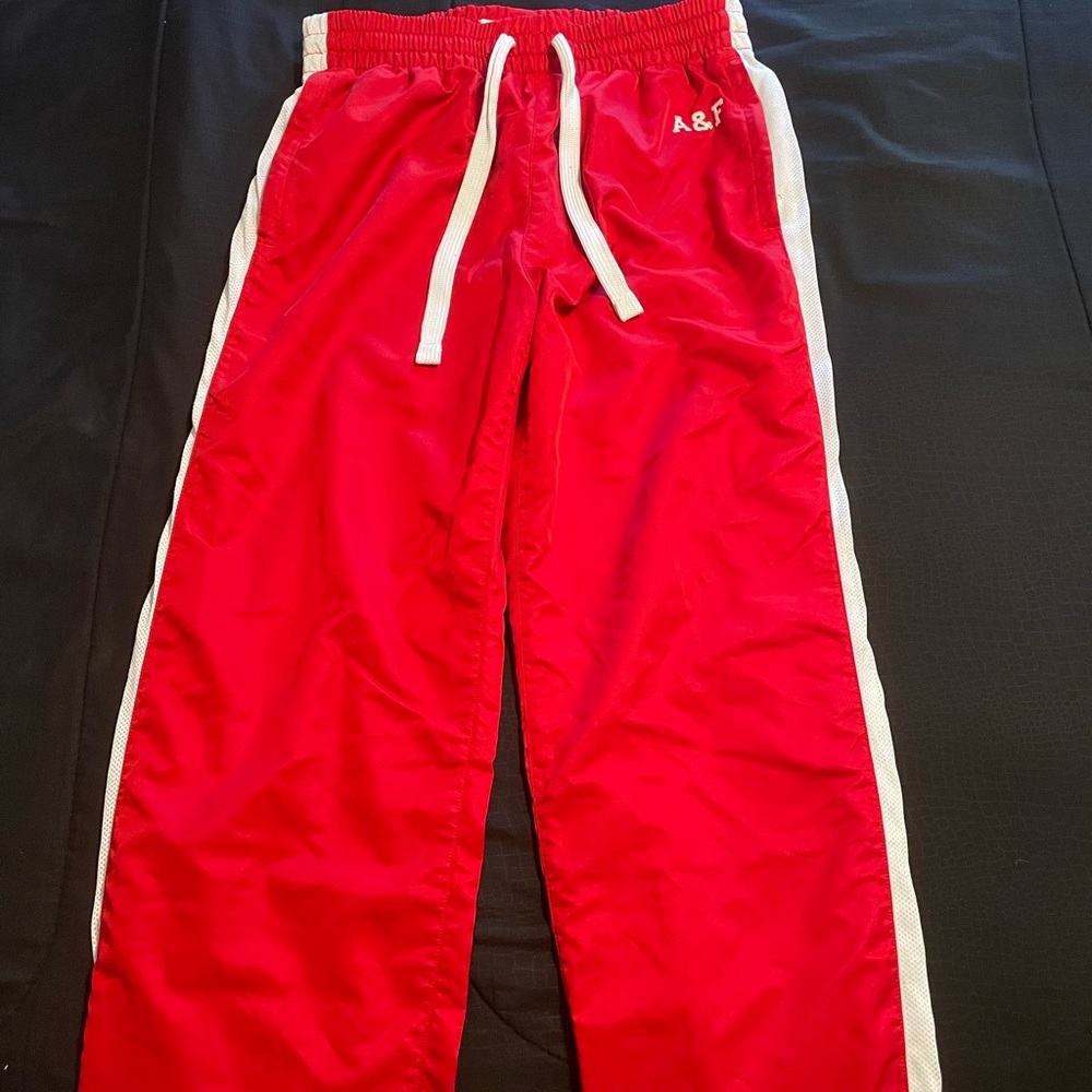 Abercrombie & Fitch Men's Red and White Joggers-tracksuits